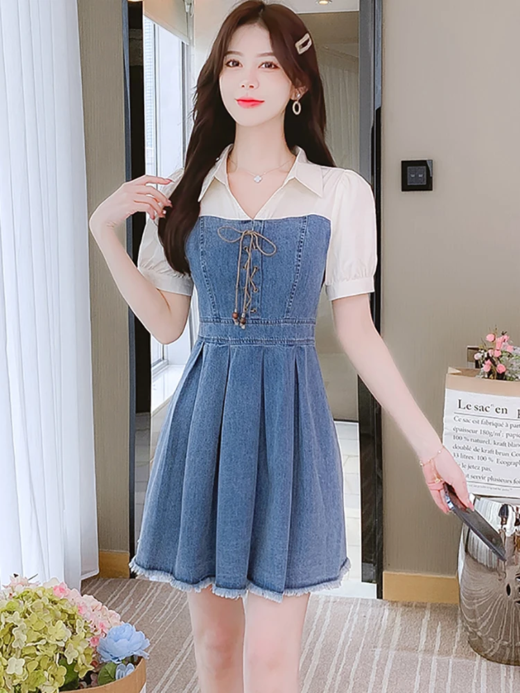 Летнее синее джинсовое лоскутное белое платье миди с воротником-поло женское