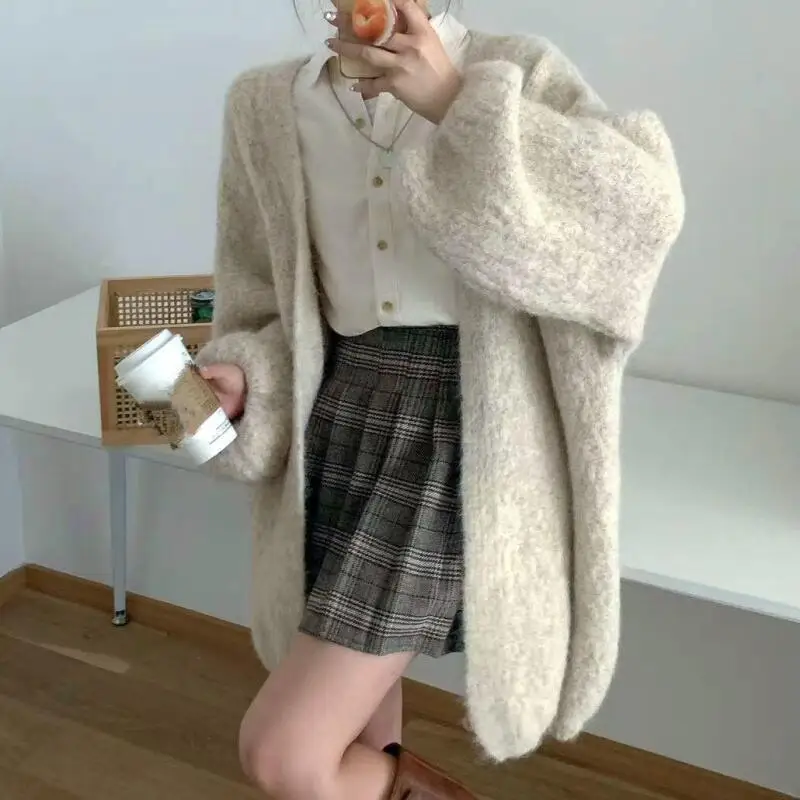 Фото Женский кардиган-свитер с рукавами-фонариками, вязаный, для весны и осени, повседневный, модный, универсальный, новый, из хлопкового трикотажа №2