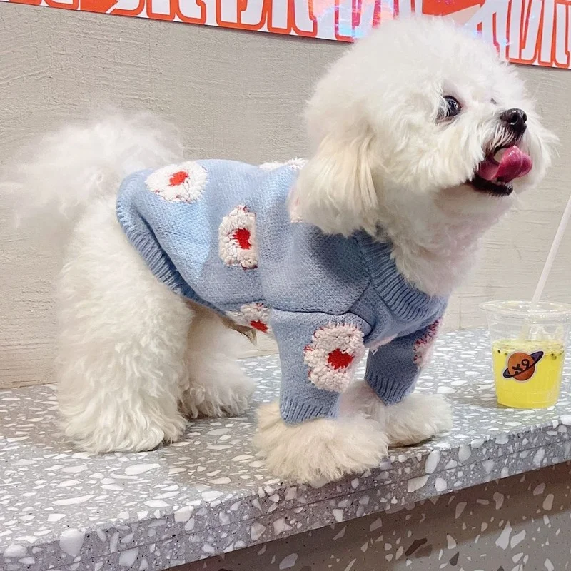 

Pet Dog Clothes for Small Dogs Kawaii Flowers Embroidered Dog Jumper Winter Warm Dog Pullover Puppy Chihuahua Maltese Sweater
