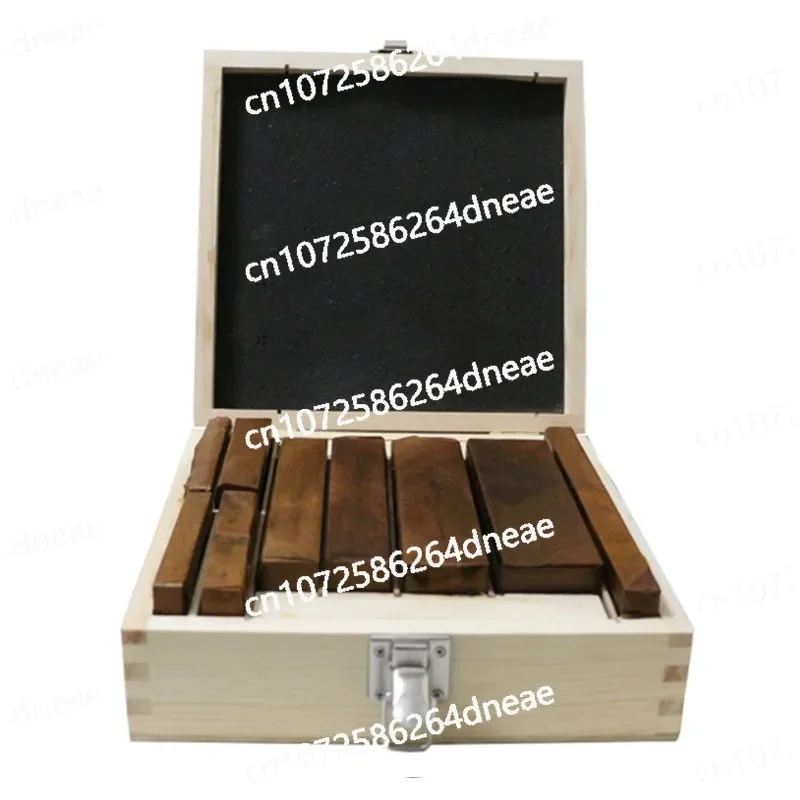 Железный фрезерный станок с плоскими губками равной высоты параллельные