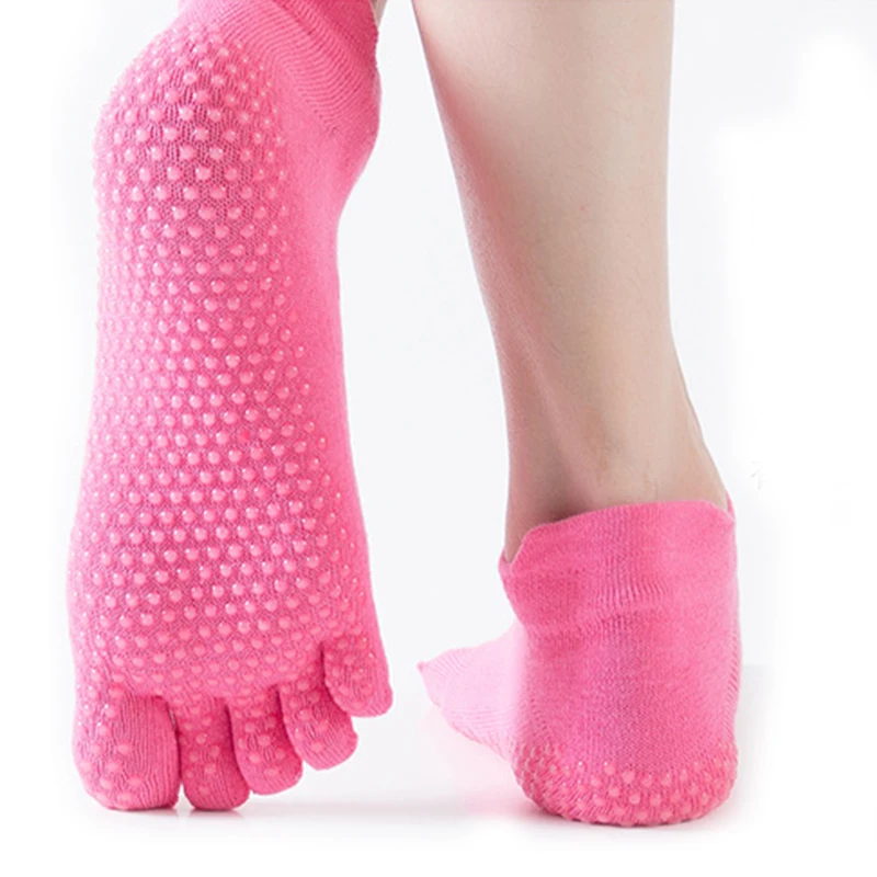 Резиновые носочки. Носки для фитнеса. Массажные носочки. Носки для йоги. Резиновые носки для ног.