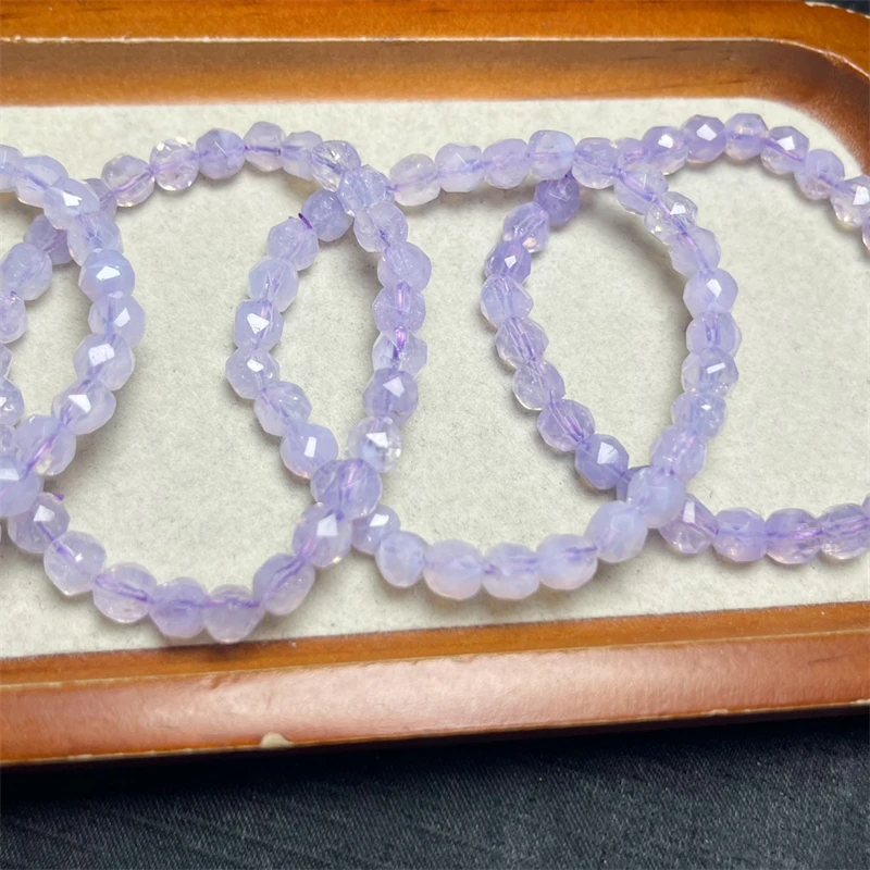 Детский браслет из яшмы