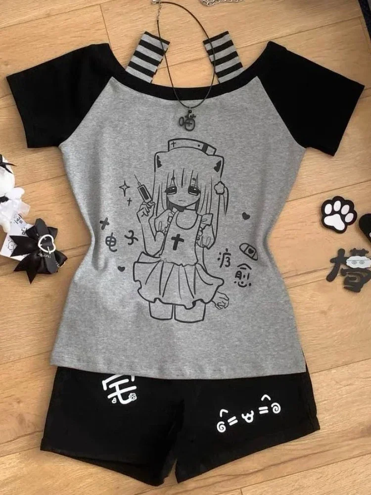 Женские футболки Y2K Kawaii 2026: белые, в стиле Juminocore, с коротким рукавом, в полоску, с открытыми плечами, в японском стиле, облегающие, в стиле Gyaru (art.: 3920da9a6baaf) - 3920da9a6baaf