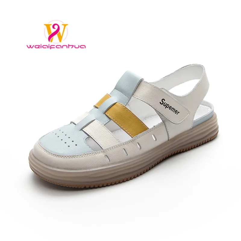

Sandals Women's Flat Beach Shoes Summer 2023 New First Layer Cowhide Outside Wearing Color-block Pig Cage Women's Sandals
