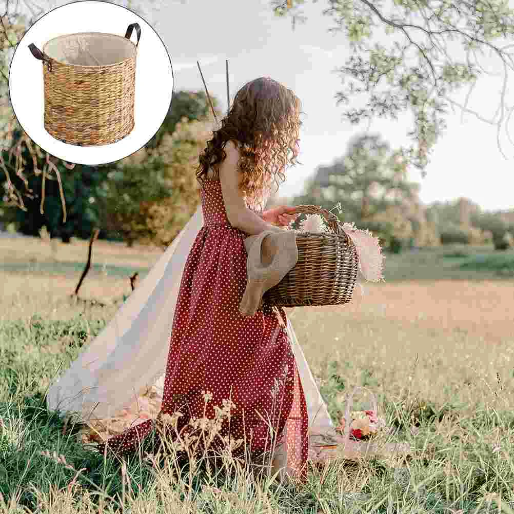 

Small Wicker Storage Basket Woven Baskets Breathable Anti-rust Iron Frame Household Tools