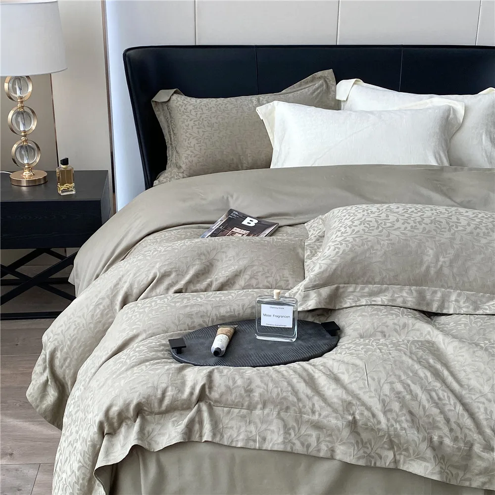 

High-End Affordable Luxury 100 Pieces Washed Cotton Four-Piece Cotton Quilt Cover Bed Sheet Simple Bedding