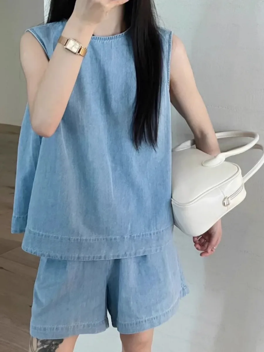 Джинсовый костюм без рукавов шикарный топ из денима с эластичными шортами