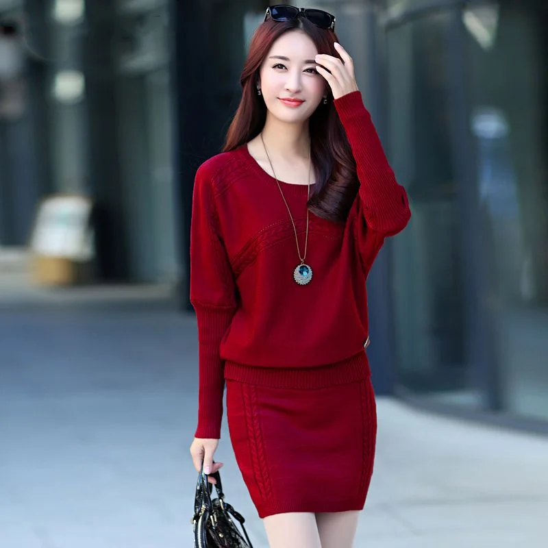 Рисунок 5 - Женский трикотажный костюм из двух предметов