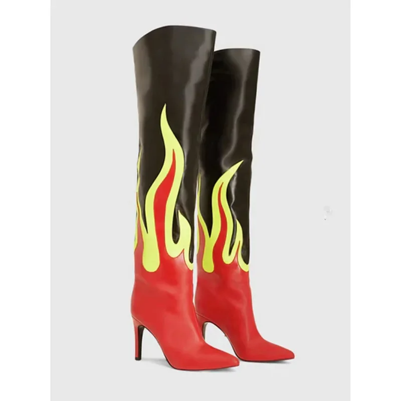 Женские ботинки с острым носком и цветными блоками большие размеры на высоком