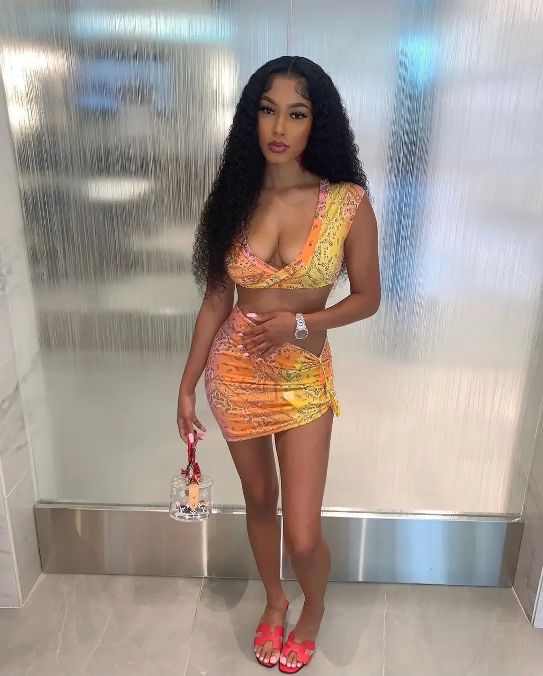 

Sexy Sleeveless Printed Half-Open Collar Waistcoat with Asymmetrical High Waist Skirt Suit Female 2021 Summer Hot Sale