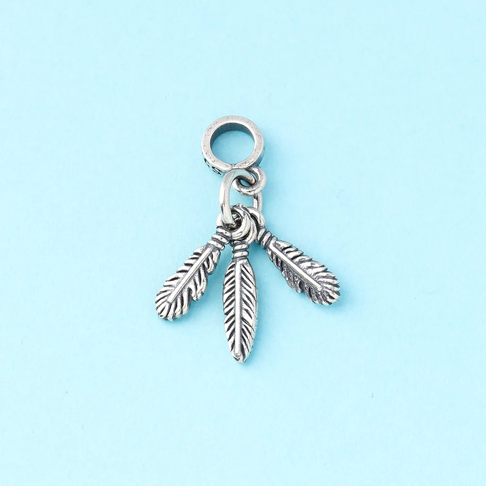 Серебряная подвеска с перьями CKNZ S0988