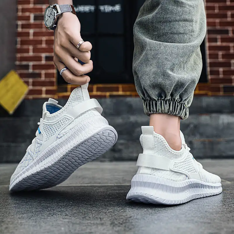 

Камуфляжные высокие кроссовки для мужчин, дизайнерские Роскошные походные туфли 2021, роскошные дизайнерские светящиеся кроссовки для трени...