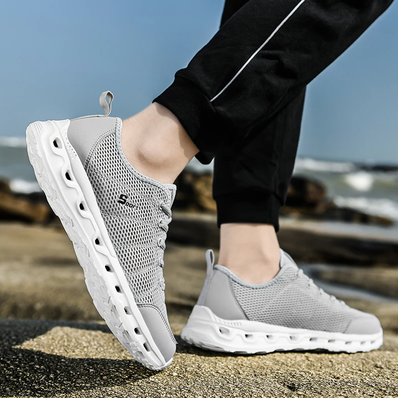 Men Wading Shoes Beach Walking Shoes Mesh Breath Cushion Durable Casual Summer Male Water Shoe