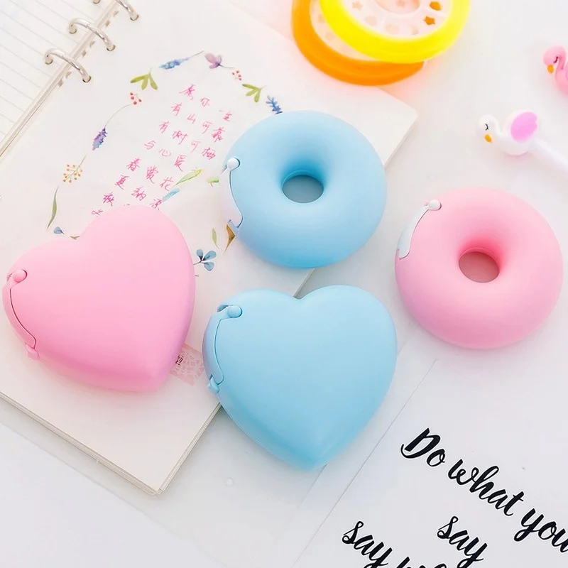 

Eyelash Extension Candy Color Masking Tape Cutter Design of Love Heart Donut Shape Tape Holder Grafting Eyelash Plastic Tapes