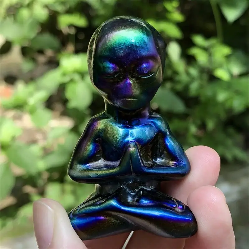 

Natural Carved Aura Alien Statue Halloween Decoration Aesthetic Feng Shui Healing Crystal Witchcraft Reiki Gift 1pcs