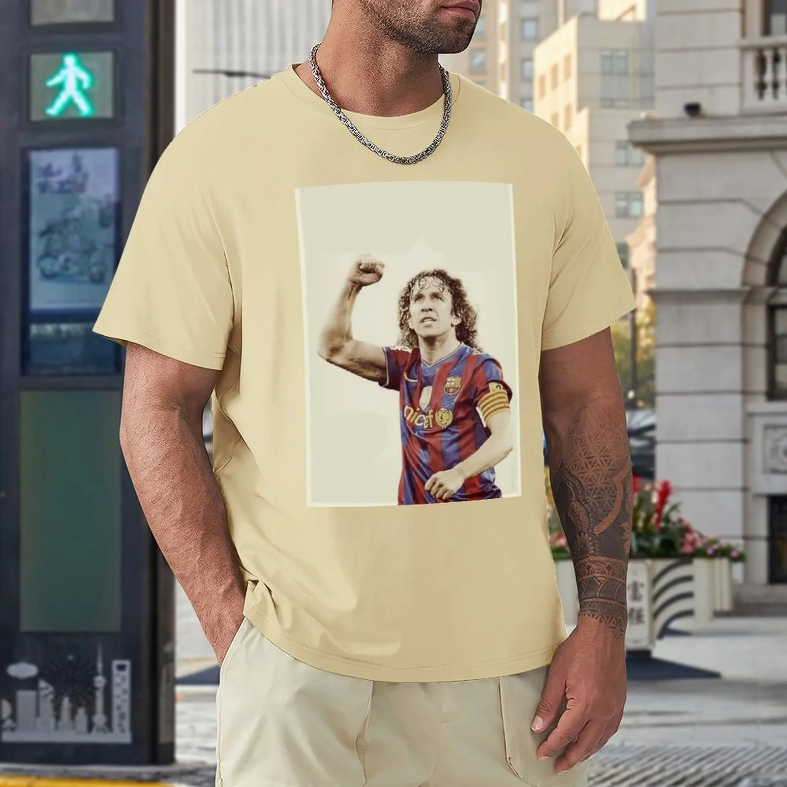 

Spain 5 Puyols And Carless Football Team Movement Kemp Graphic T-shirts top Quality Fitness USA Size