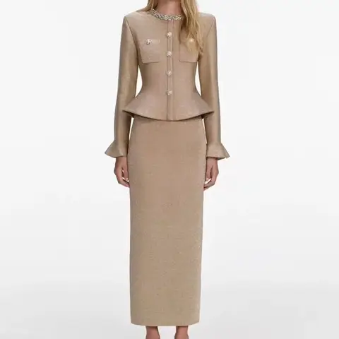 Женское платье из полиэстера