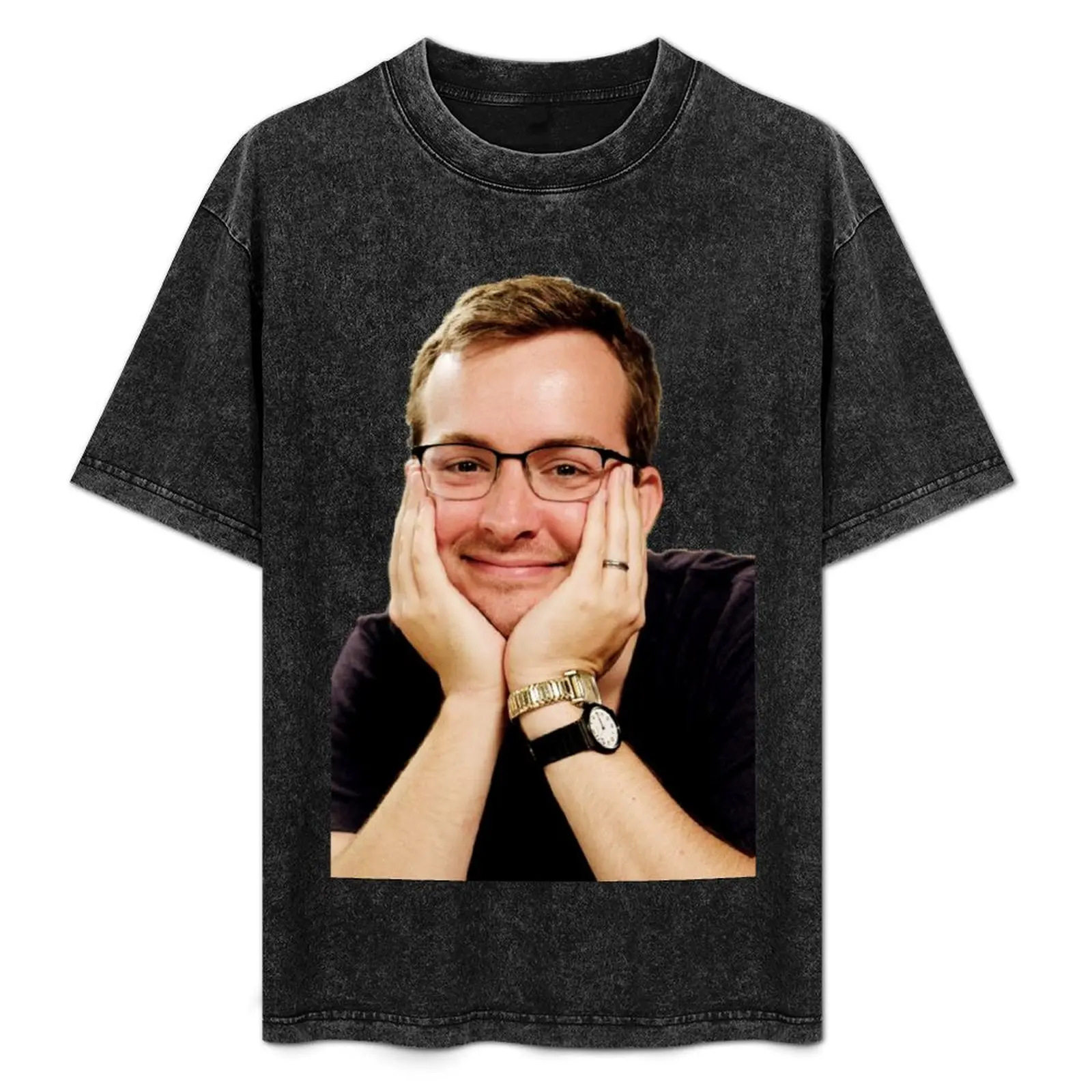 Фото Футболка Griffin McElroy - TAZ - MBMBaM, однотонная футболка больших размеров №1