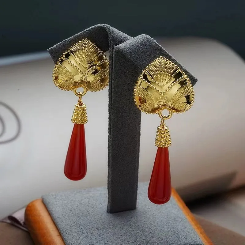 

Statement Fashion Metallic Heart Red Resin Drop Earrings For Women Personality Vintage Style Large Earings