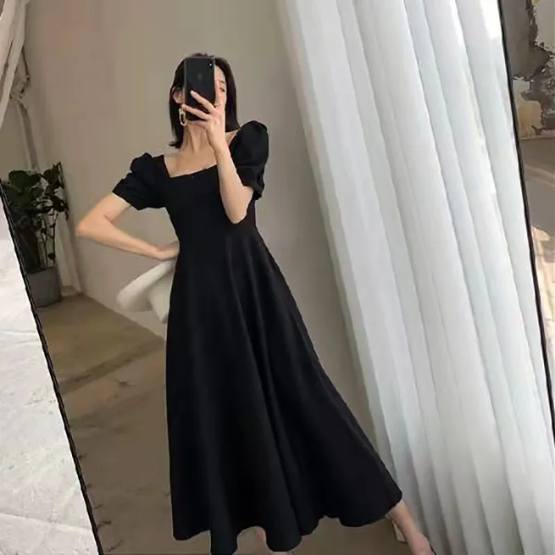 Black Hepburn Dress Women's Fall 2021 New High Waist Thin French Square Collar Long Sleeve Little Black Dress