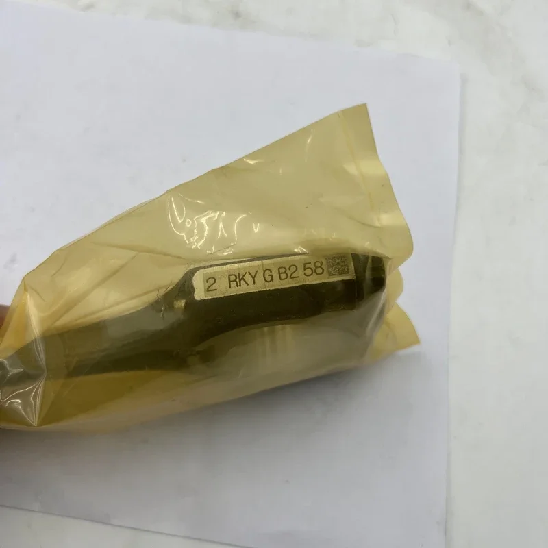 Новый шатун для Hyundai Elantra Tucson Soul Forte 2.0L G4NC G4NA 11-19 235102E001 23510-2E001