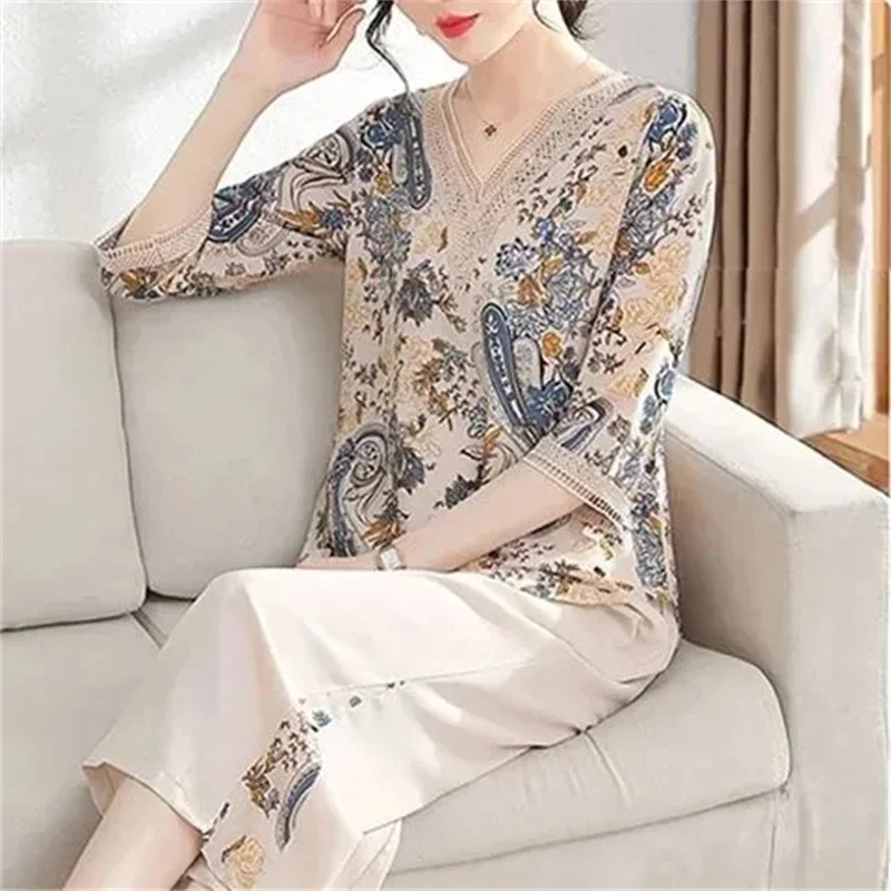 Mother's Wear 2022 Fashion New Suit Middle-aged and Elderly Women's Top Five-point Dleeve Small Shirt Summer Two-piece Suit W116
