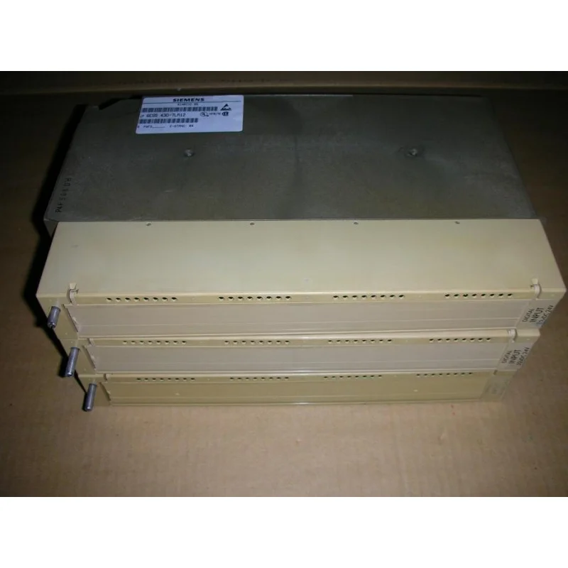 

1PC USED SIEMENS 6ES5430-7LA12 6ES5 430-7LA12