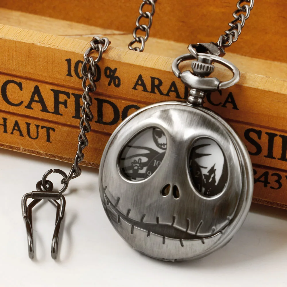 Рисунок 6 - На Хэллоуин, кварцевые карманные часы