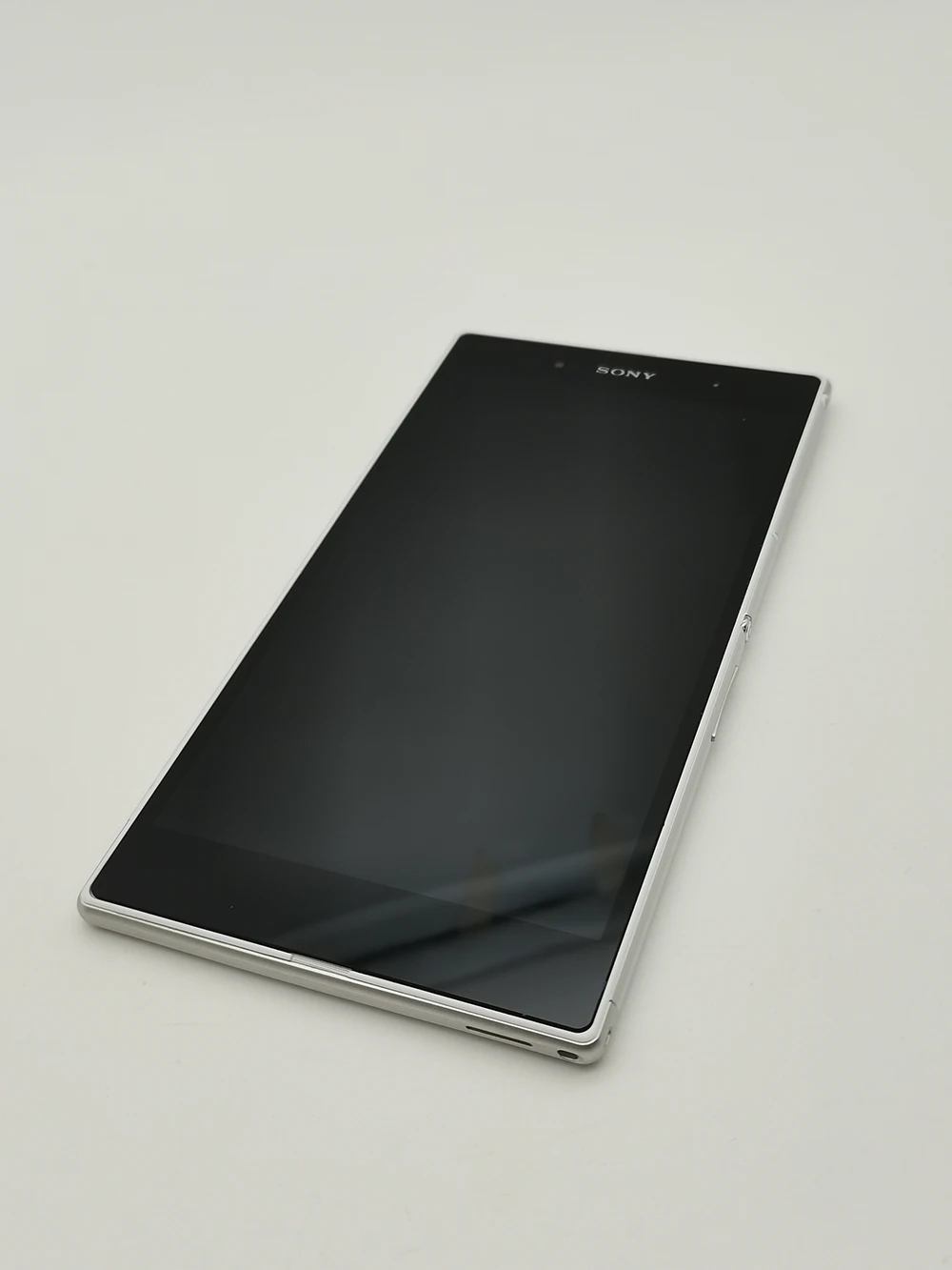 Восстановленный Оригинальный разблокированный сотовый телефон Sony Xperia Z Ultra C6802