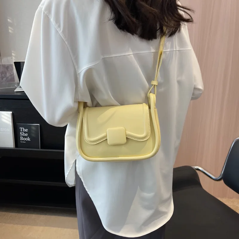 PU Niche Underarm Bag for Women Sweet Candy Color Shoulder Casual Bag 2023 New Trendy Fashion Messenger Bag Zipper Handbags