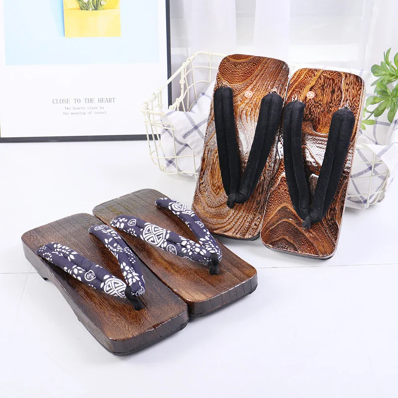 

Man Slipper Summer Flip Flops Cosplay Japanese Samurai Geta Slippers Wood 2 Sandals Thick Bottom Platform Sandals