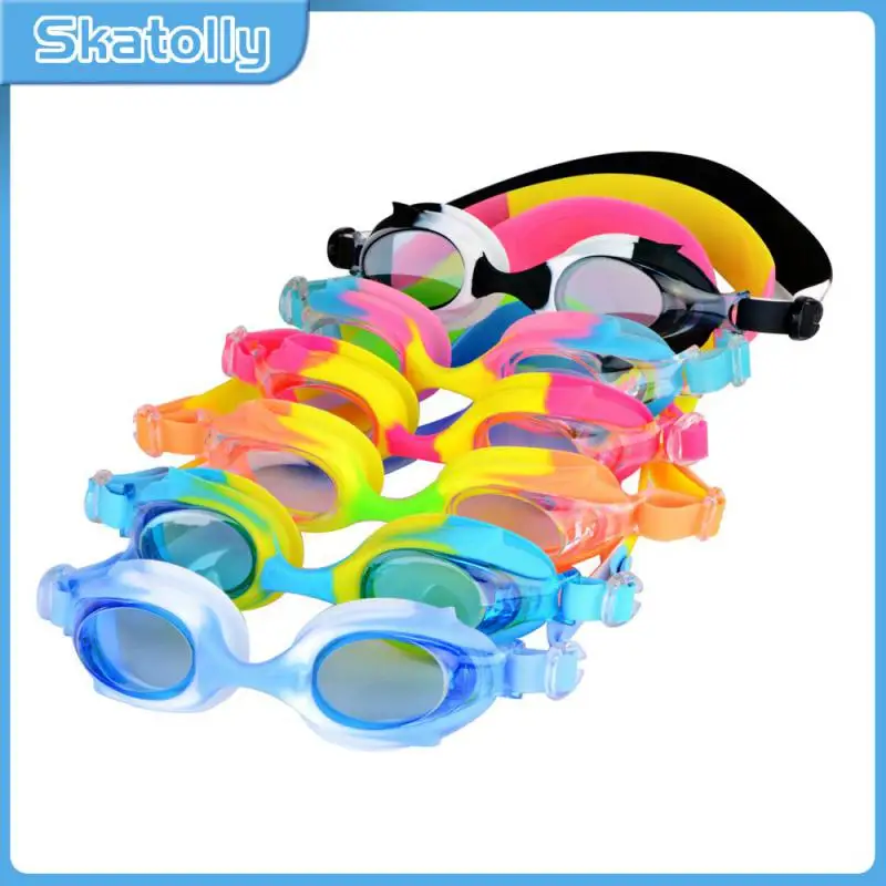 

Smooth In Shape Safety Goggles Widening The Lens Strap Diving Goggles Multiple Colors Available Adopting An Integrated Design