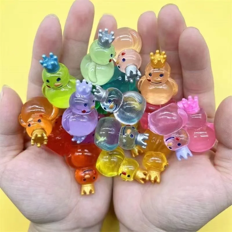 

Cartoon The King of the Snowman Model Miniature With Luminous Action Figures Toys Gifts For Kids