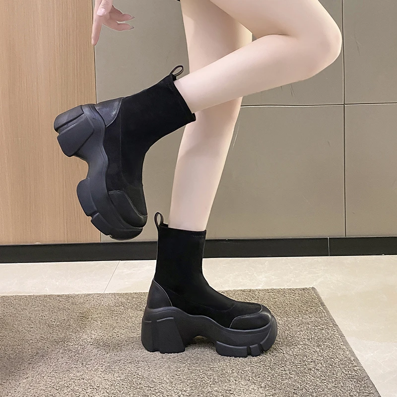 Women's Fashion Platform Shoes Chelsea Slip on 2023 New Elegant Platform Casual Shoes Sock Boots Botas De Mujer Square Heel Pu 2
