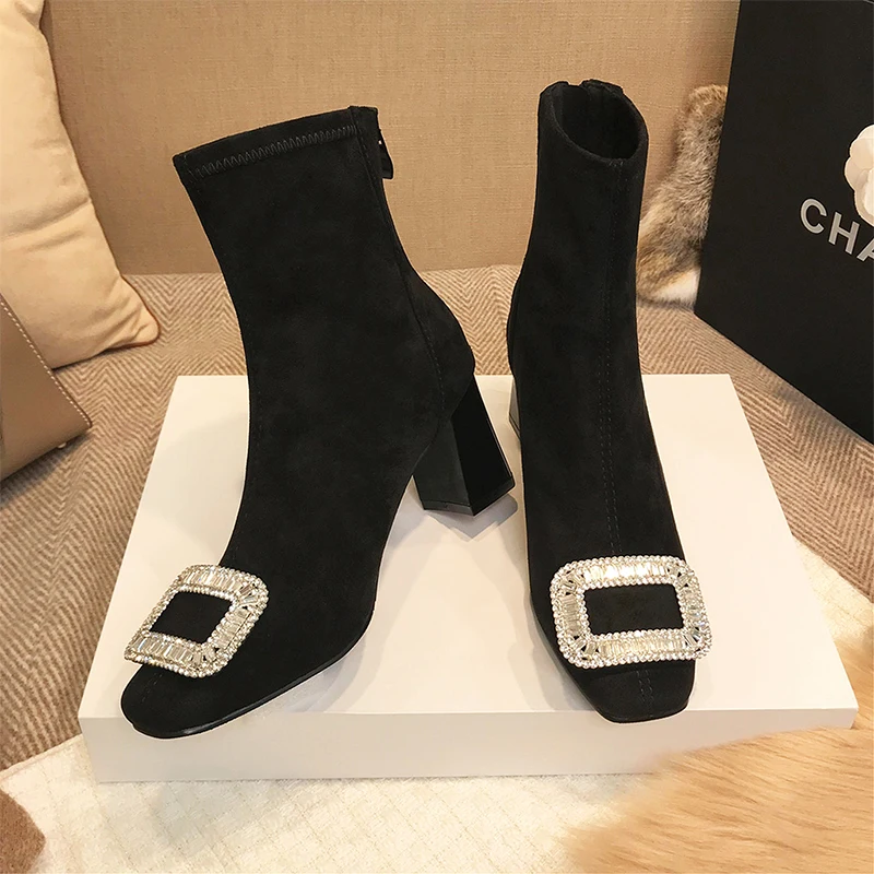 Женские замшевые ботильоны с кристаллами ботинки на среднем каблуке массивная