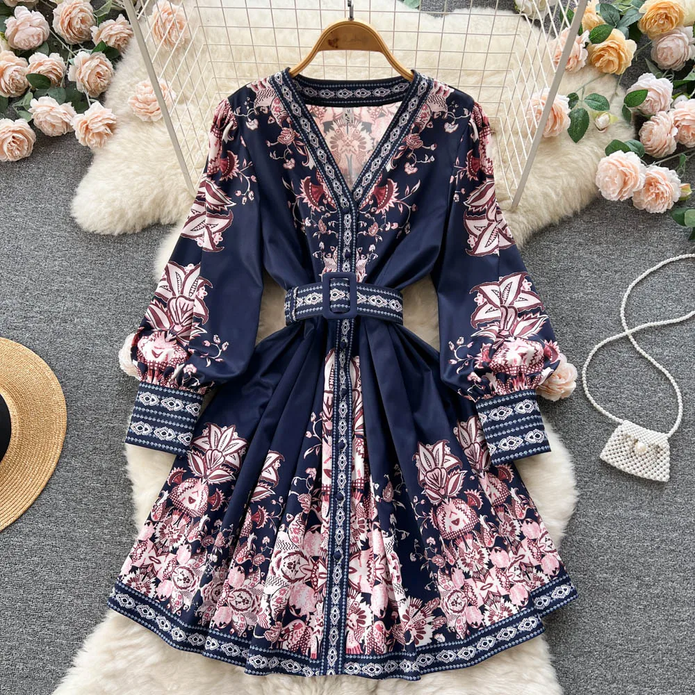 

Весеннее Плиссированное Платье с V-образным вырезом и длинными рукавами в стиле ретро в европейском и американском стиле с тонкой талией