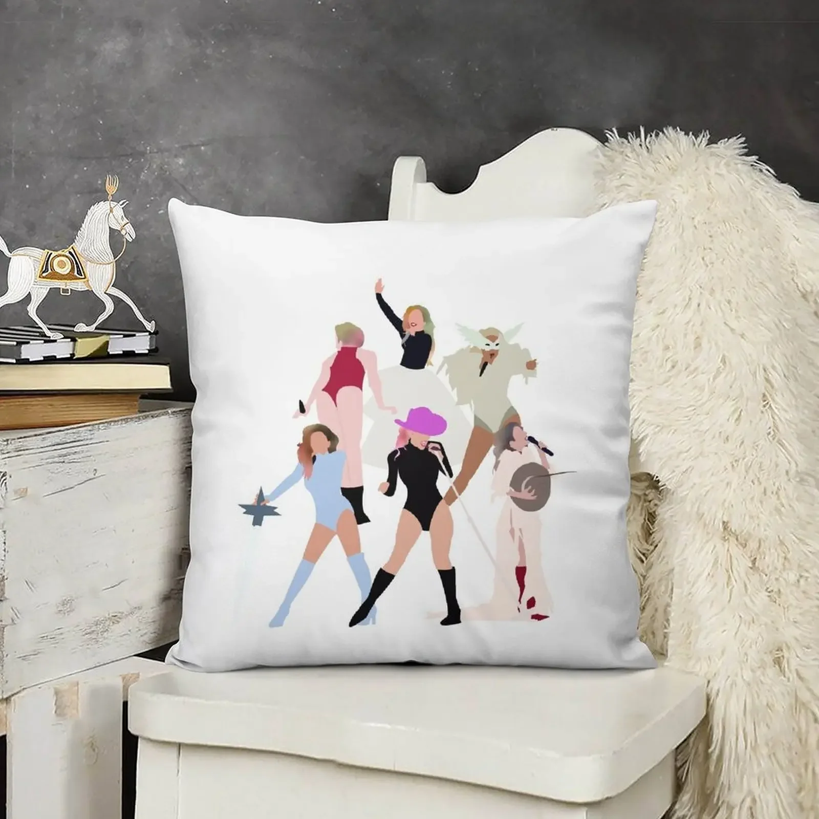 Декоративная подушка Joanne World Tour