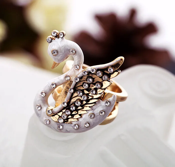 Женское повседневное кольцо на палец, аксессуары, очаровательное кольцо в виде лебедя из циркония, оптовая продажа онлайн ручной работы