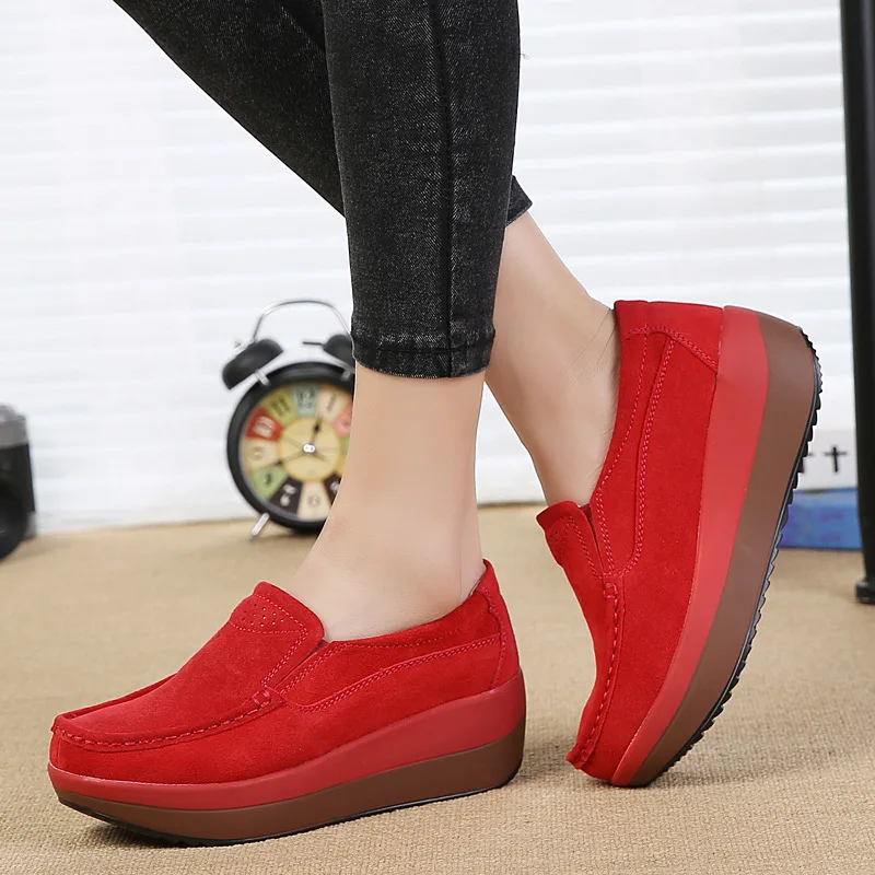 Spring Women Flats Shoes Platform Women Sneakers Slip On Ladies Flats Leather elegant Shoes Loafers comfortable large size shoe