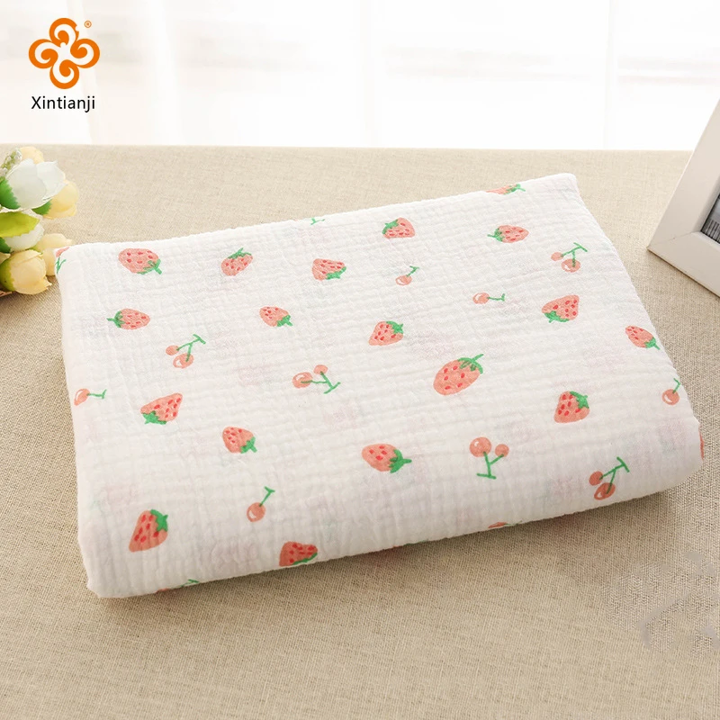 50X135 см мягкий двойной креп 40 s хлопок марля с клубничным принтом весна-лето ночная