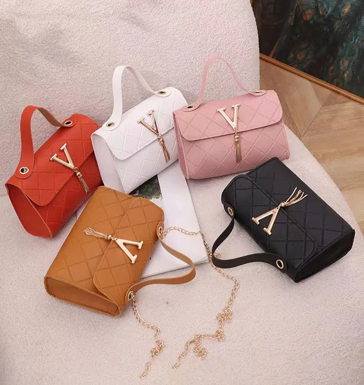 

Embroidery Thread Small PU Leather Crossbody Bags for Women Hit Women's Luxury Branded Trending Chain Shoulder Handbags