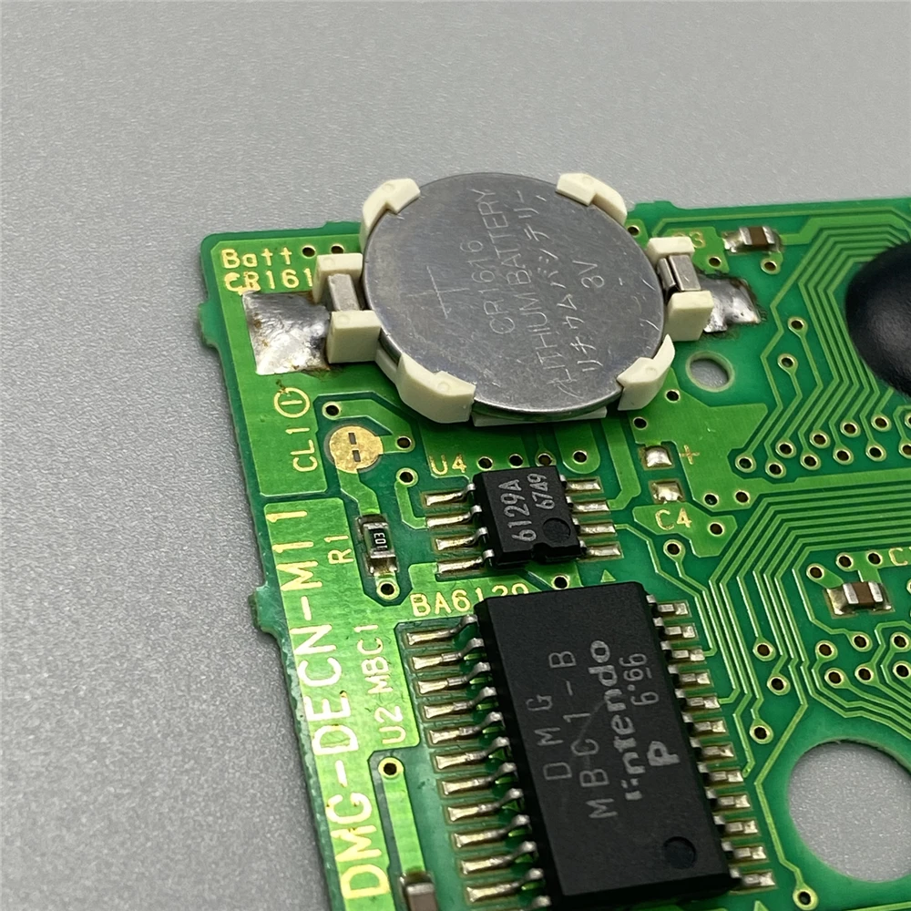 Держатель аккумулятора CR1616 для GAMEBOY цветной ADVANCE GB GBC GBA