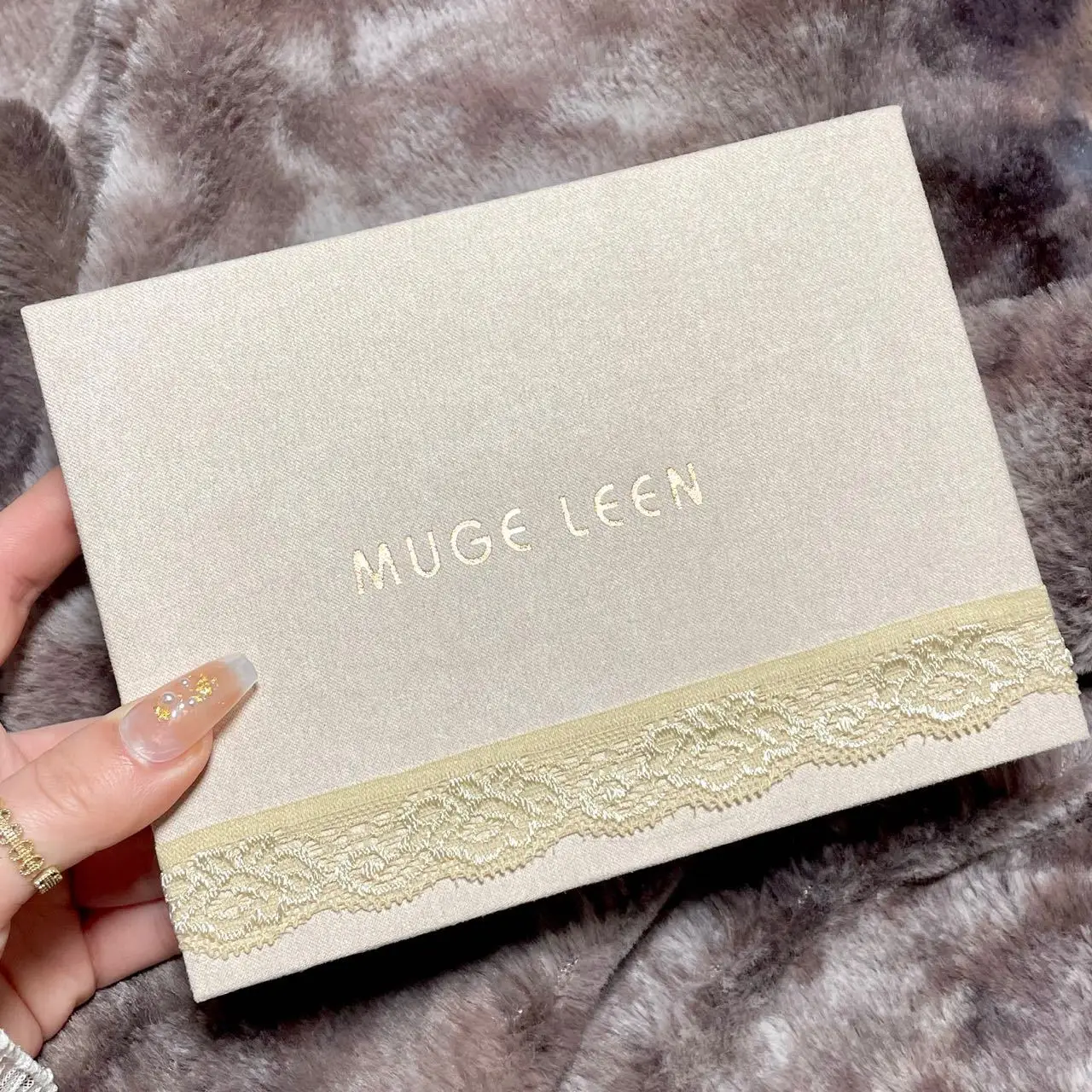 MUGE LEEN 12 цветов кружевная книжка тени для век Палитра перламутровый матовый Ashen
