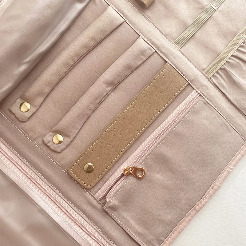 Roll Foldable Jewelry Case Travel Jewelry Organizer Portable for Journey Earrings Rings Diamond Necklaces Brooches Storage Bag