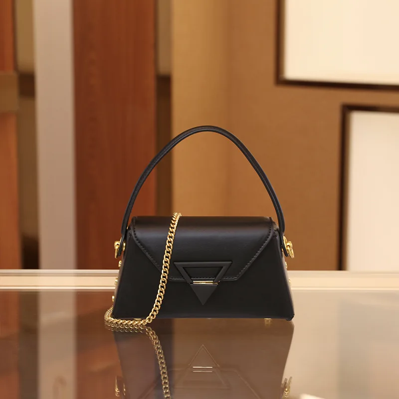 2023 New Fashion Panelled Chain Shoulder Messenger Bags High Quality Women Purse And Handbags Small Luxury Square Bag Sac A Main