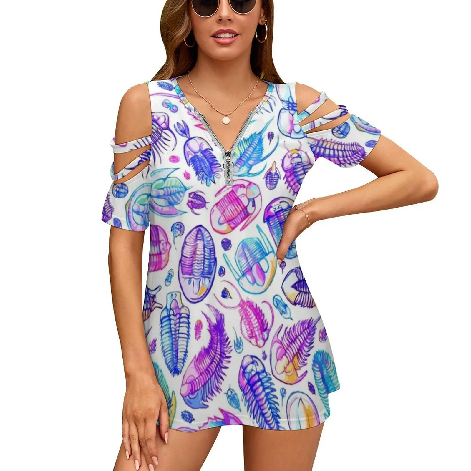 

Женский топ с коротким рукавом, открытыми плечами и молнией