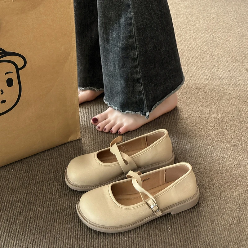 

Повседневные женские туфли с круглым носком, женская обувь, Осенние мягкие оксфорды с закрытым носком, Осенние новые кожаные однотонные туфли в стиле ретро на плоской резиновой подошве