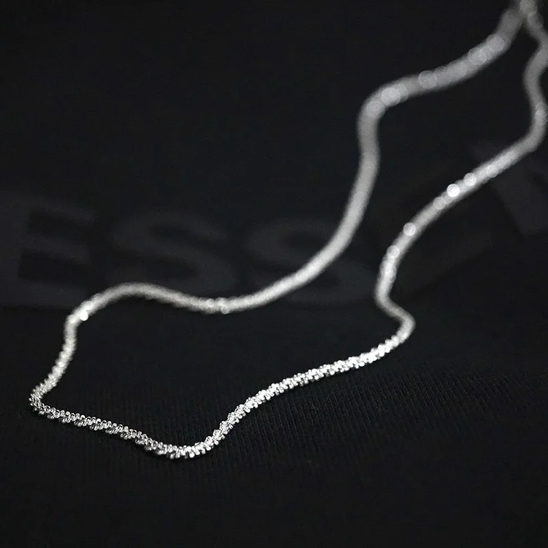 Элегантное серебряное ожерелье-чокер Moda для женщин с сверкающими подвесками из