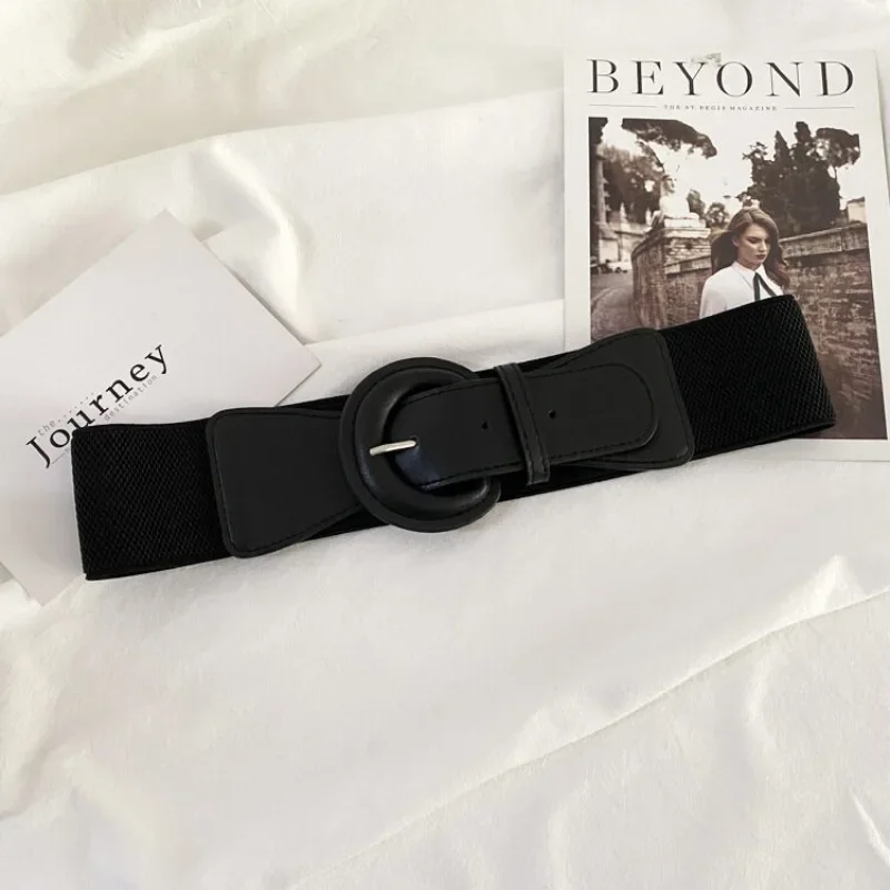 Рисунок 4 - Женский широкий и модный костюм 100%