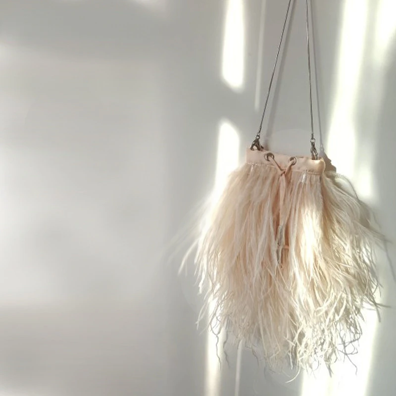 

New Fashion Trendy All-Match Mobile Phone Bag for Women Messenger Bag Shoulder Bag for Ladies High Brand Feathers Crossbody Bag